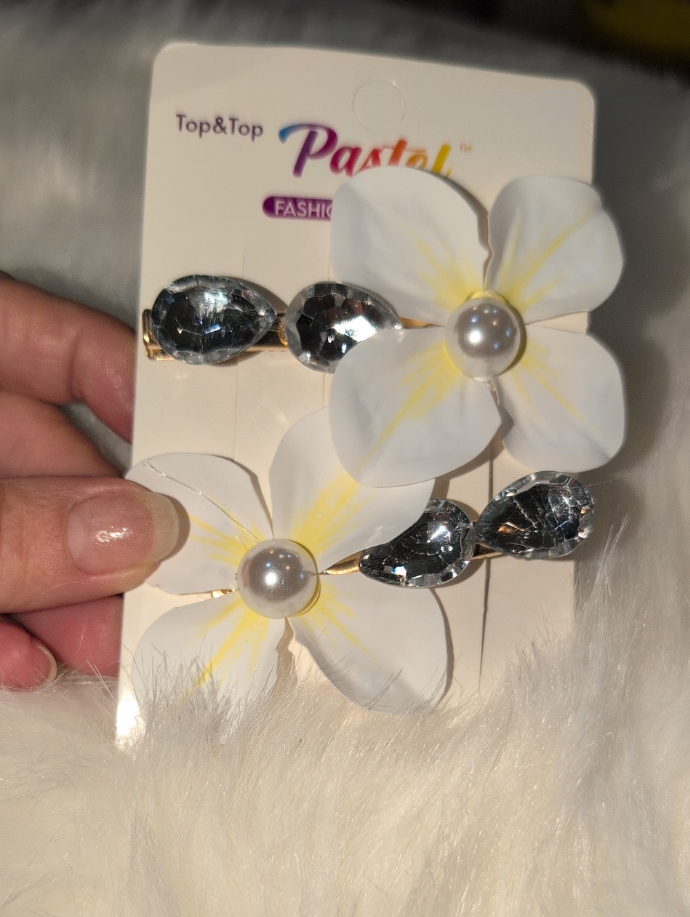 Pastels White and Yellow Floral Pearl Hair Clips - Set of 2